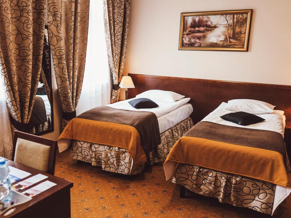 Hotel Osjann Biała Podlaska Extérieur photo