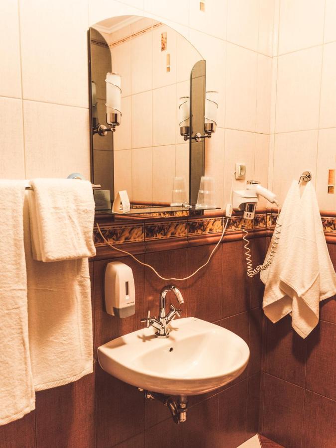Hotel Osjann Biała Podlaska Extérieur photo