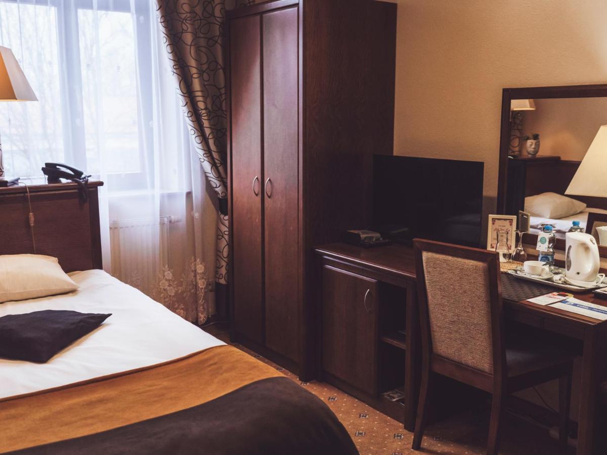 Hotel Osjann Biała Podlaska Extérieur photo
